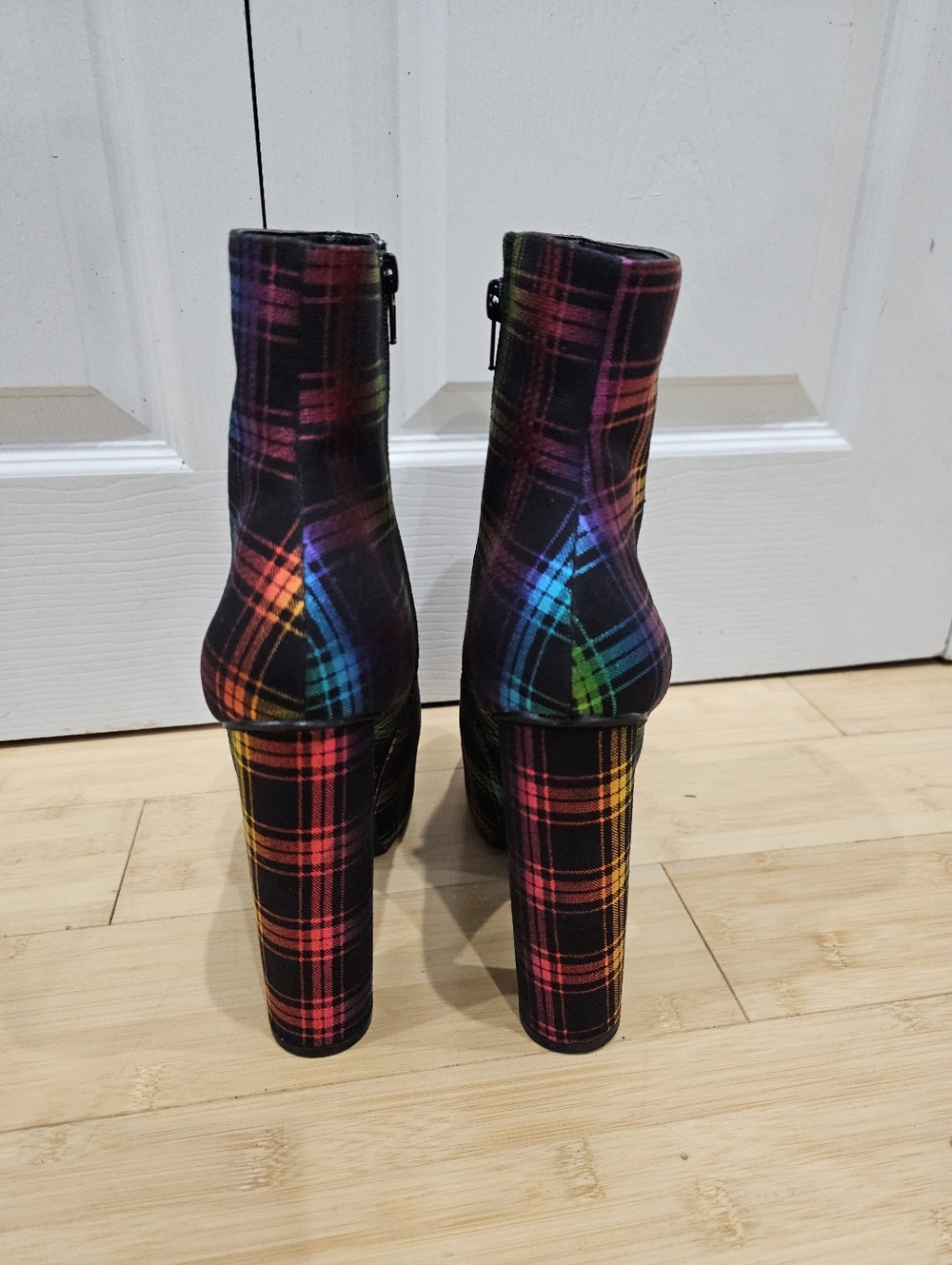Privileged Lemon Drop Questar Rainbow Black Shiny Black Platform High Heel Boots - Picture 5 of 10